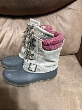 Sperry Gray Rubber & Tan Leather Duck Boots with Burgundy Knit Cuff